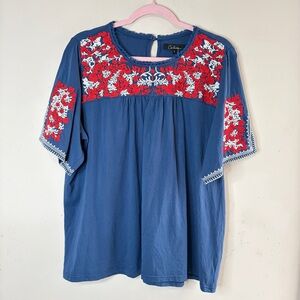 CALESSA Floral Embroidered Short-Sleeve Crewneck Boho Top, Large